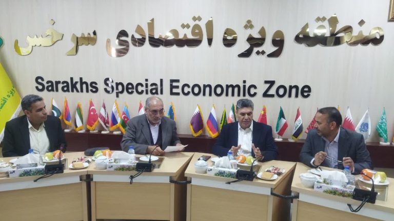 بازدید معاونت توسعه مدیریت منابع گمرک ایران از واحدهای تولیدی منطقه ویژه اقتصادی سرخس