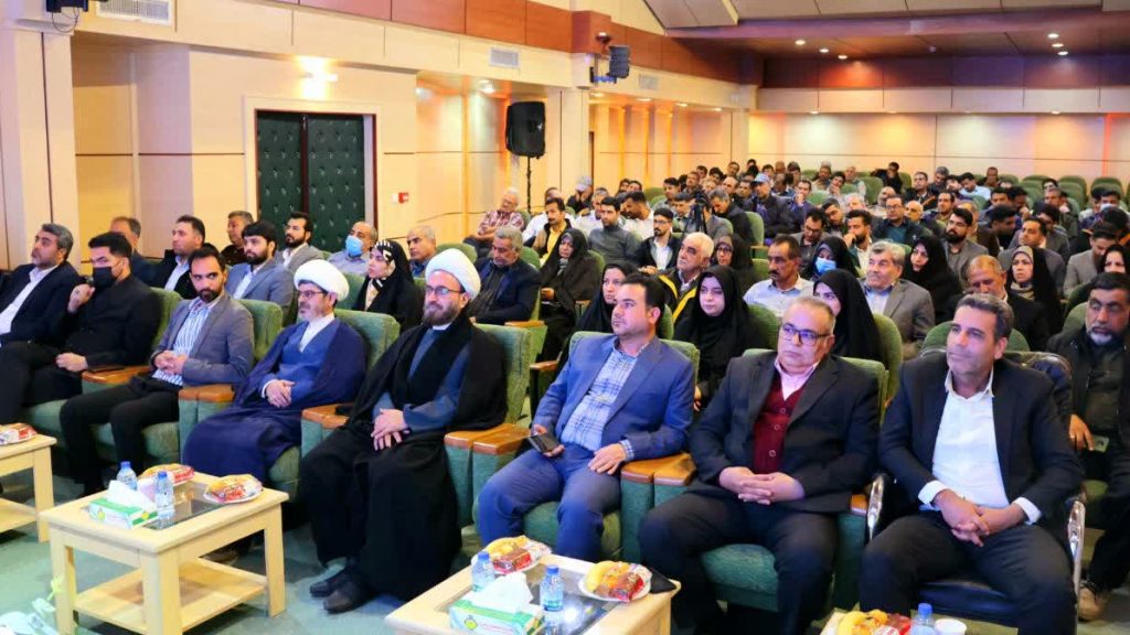 نشست صمیمانه مدیرعامل منطقه ویژه اقتصادی سرخس با کارکنان